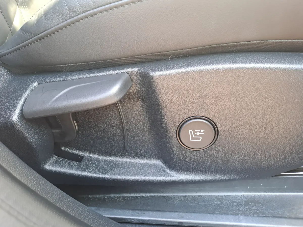 1.0 EcoBoost ST-Line X Vignale | B&O | Leer | Massage Stoelen | verwarmbare voorruit | Navi | ECC | Camera