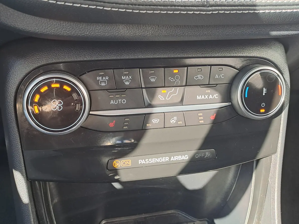 1.0 EcoBoost ST-Line X Vignale | B&O | Leer | Massage Stoelen | verwarmbare voorruit | Navi | ECC | Camera