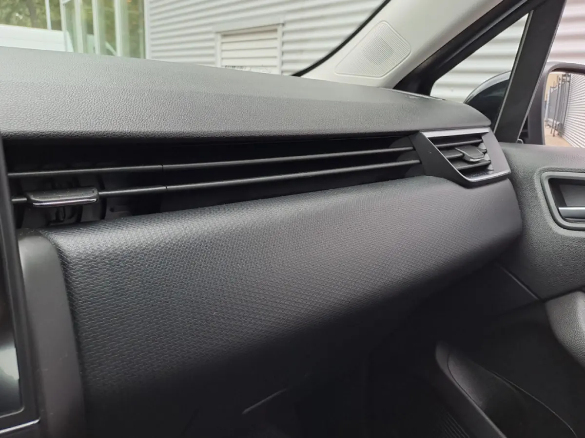 1.0 TCe 90 Equilibre | Navi | Cruise | Apple Carplay/Android Auto