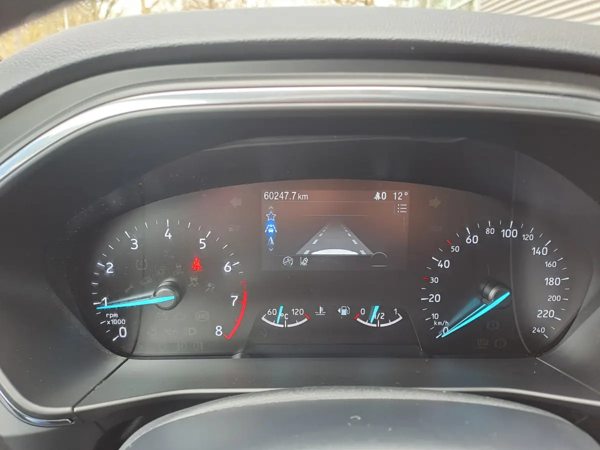 1.0 EcoBoost Active Business | Navi | PDC | Cruise | Trekhaak | ECC | Stoel, Stuur, Voorruit verwarming