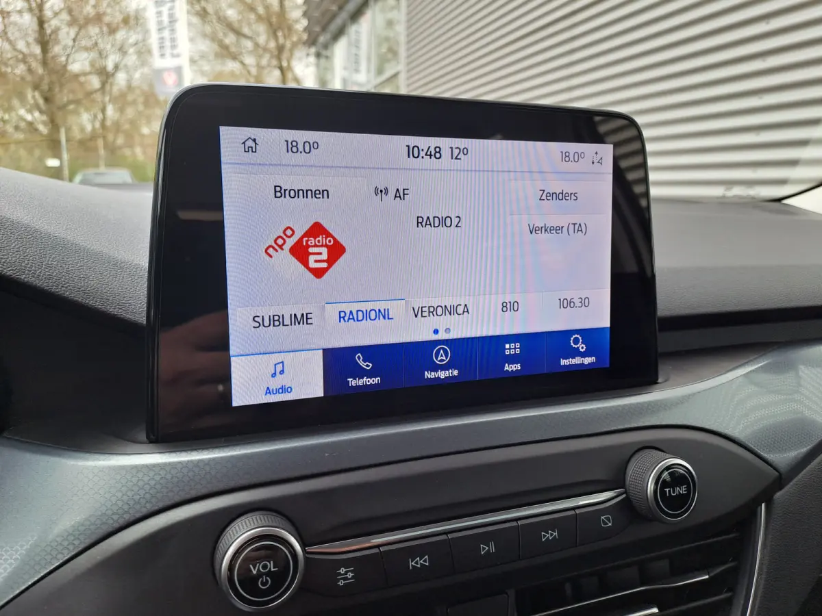 1.0 EcoBoost Active Business | Navi | PDC | Cruise | Trekhaak | ECC | Stoel, Stuur, Voorruit verwarming