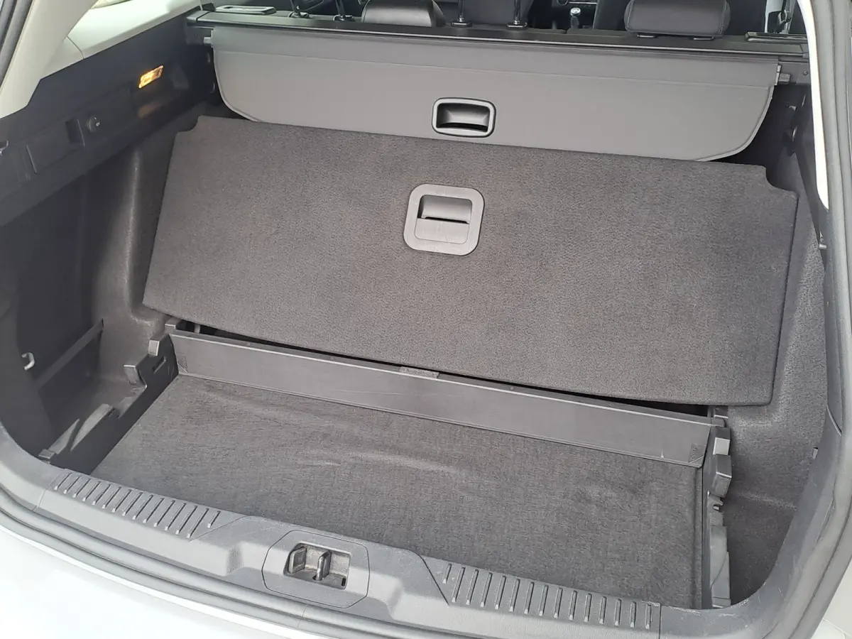 1.0 EcoBoost Active Business | Navi | PDC | Cruise | Trekhaak | ECC | Stoel, Stuur, Voorruit verwarming