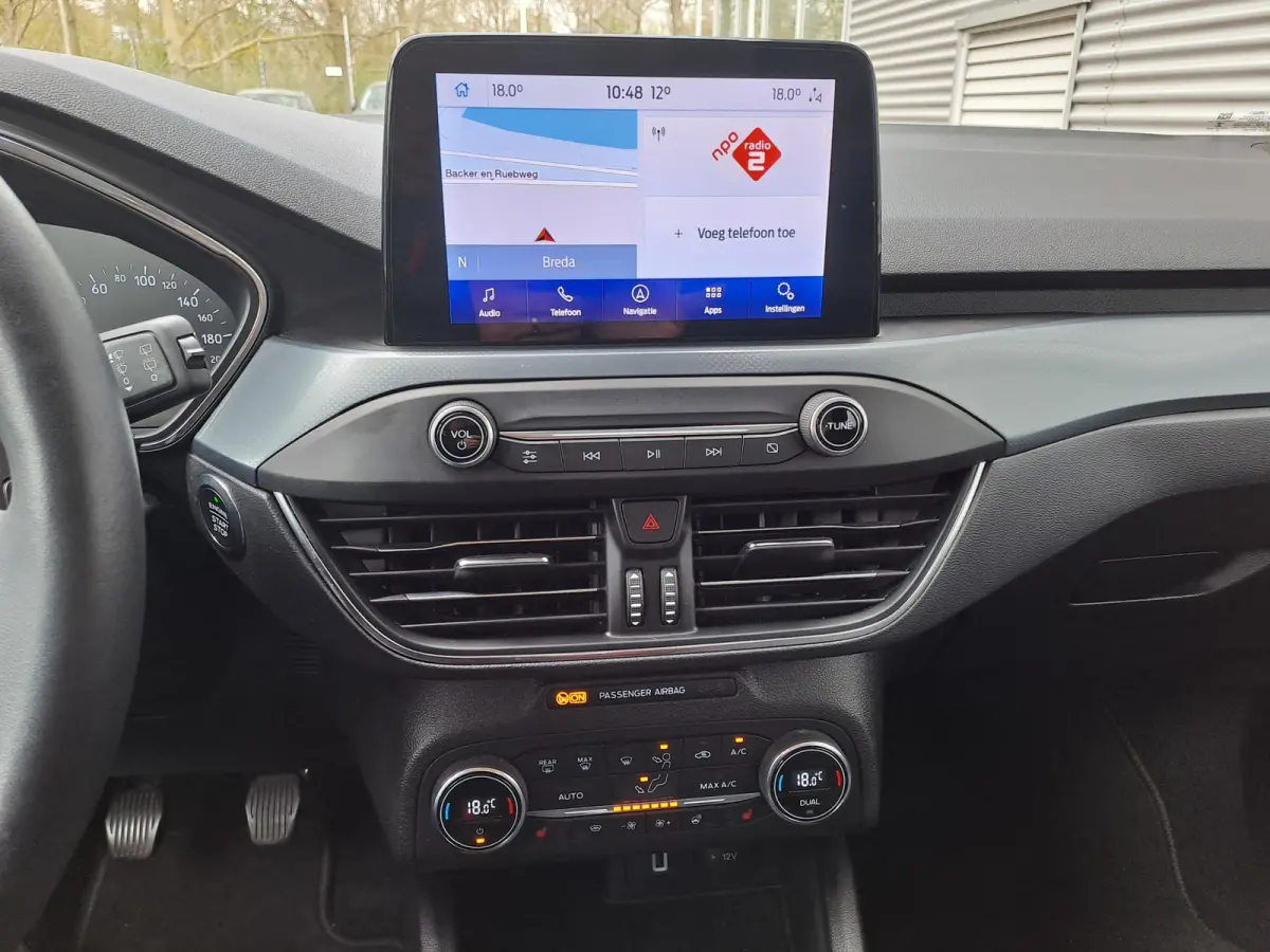 1.0 EcoBoost Active Business | Navi | PDC | Cruise | Trekhaak | ECC | Stoel, Stuur, Voorruit verwarming