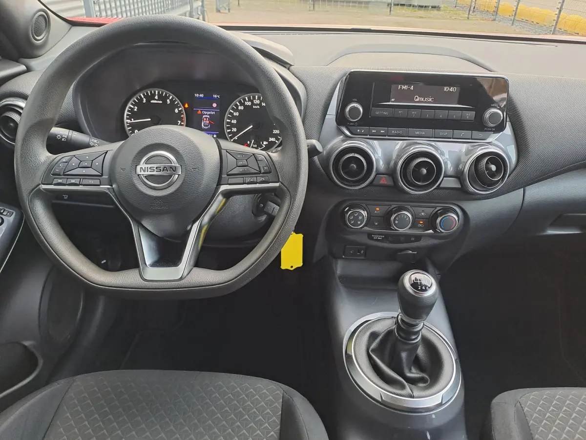1.0 DIG-T Visia | Airco | Cruise | DAB | Bluetooth | Rijstrooksensor met correctie | Isofix