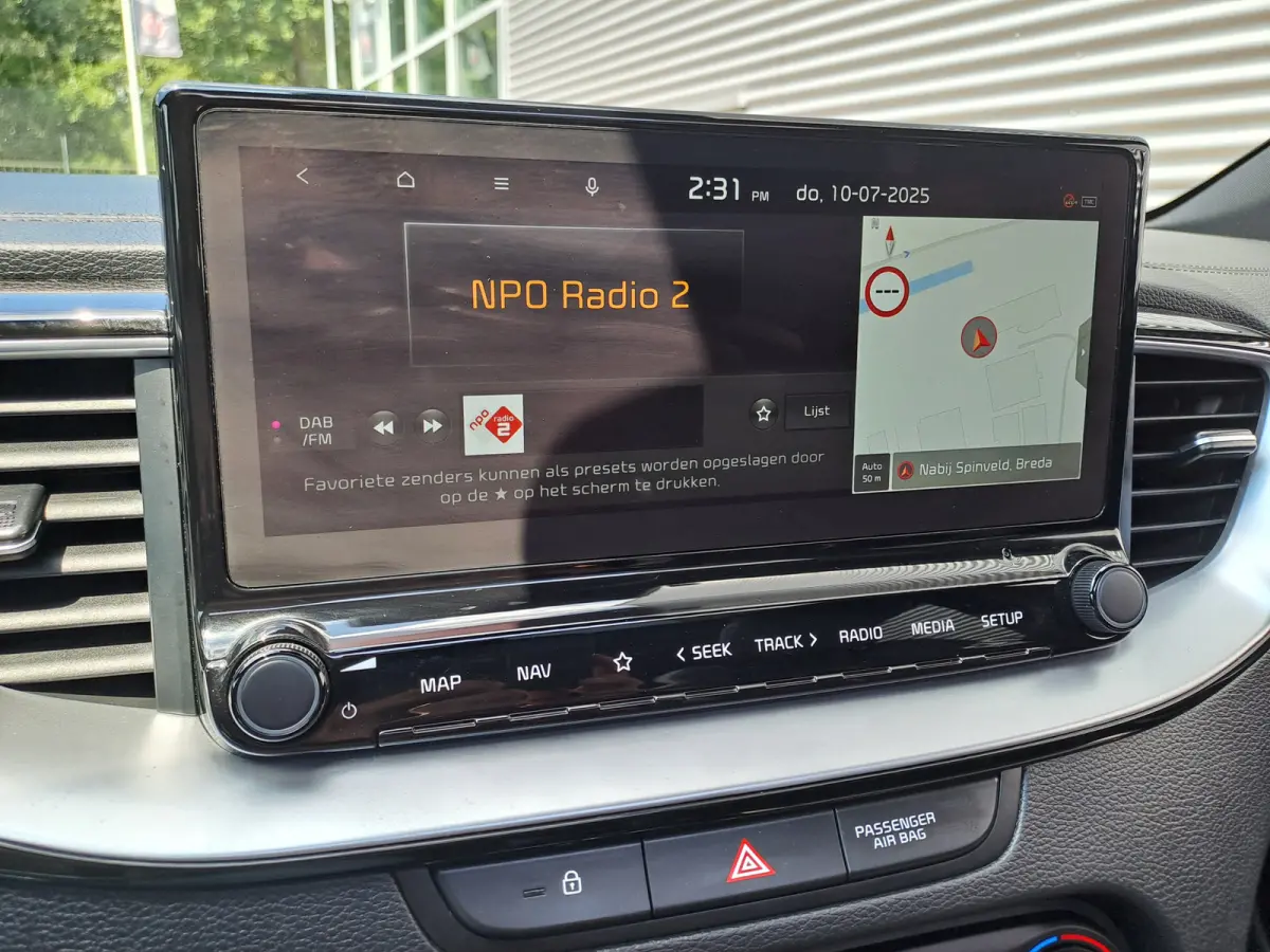 1.0 T-GDI GT-Line | Navigatie | Elektr. schuif/kanteldak | Camera | Apple Carplay/Android Auto Stoel en stuur verwarming | Sensoren