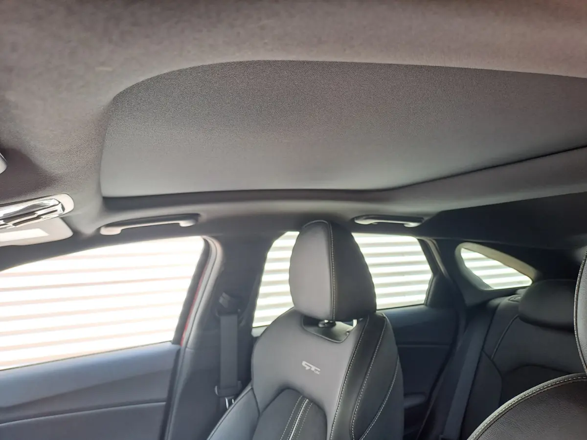 1.0 T-GDI GT-Line | Navigatie | Elektr. schuif/kanteldak | Camera | Apple Carplay/Android Auto Stoel en stuur verwarming | Sensoren