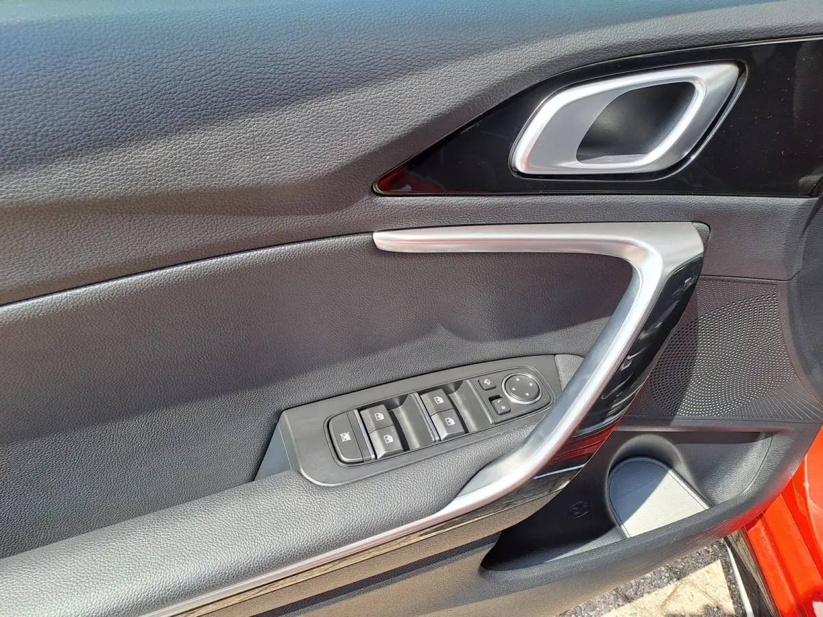 1.0 T-GDI GT-Line | Navigatie | Elektr. schuif/kanteldak | Camera | Apple Carplay/Android Auto Stoel en stuur verwarming | Sensoren