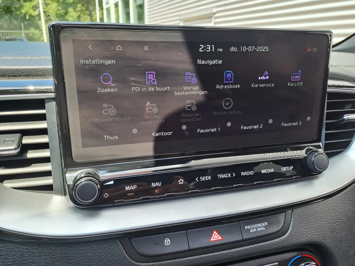 1.0 T-GDI GT-Line | Navigatie | Elektr. schuif/kanteldak | Camera | Apple Carplay/Android Auto Stoel en stuur verwarming | Sensoren