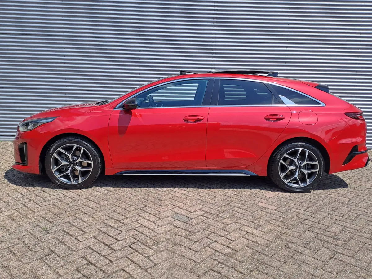 1.0 T-GDI GT-Line | Navigatie | Elektr. schuif/kanteldak | Camera | Apple Carplay/Android Auto Stoel en stuur verwarming | Sensoren