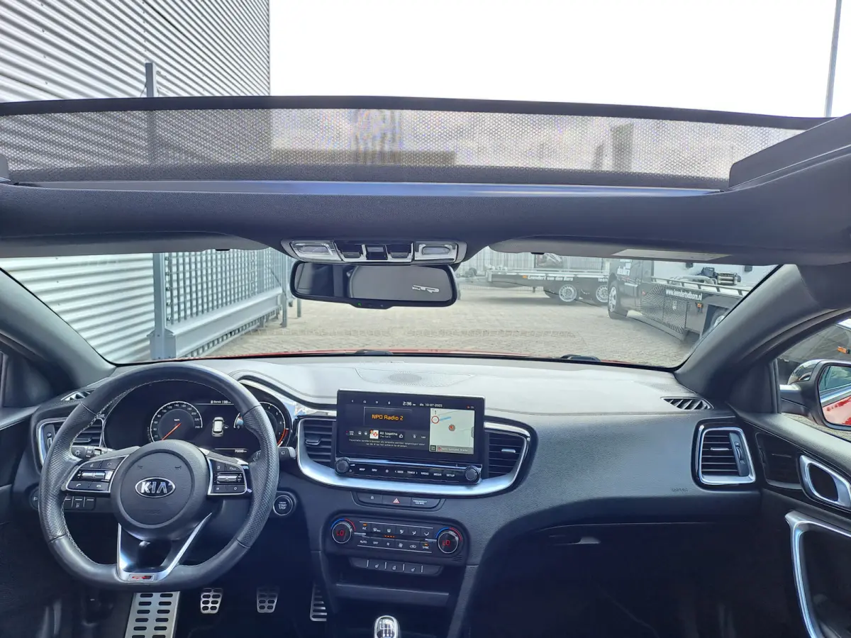 1.0 T-GDI GT-Line | Navigatie | Elektr. schuif/kanteldak | Camera | Apple Carplay/Android Auto Stoel en stuur verwarming | Sensoren