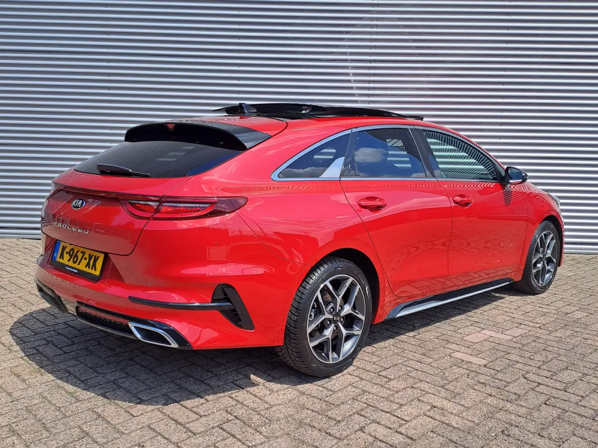 1.0 T-GDI GT-Line | Navigatie | Elektr. schuif/kanteldak | Camera | Apple Carplay/Android Auto Stoel en stuur verwarming | Sensoren
