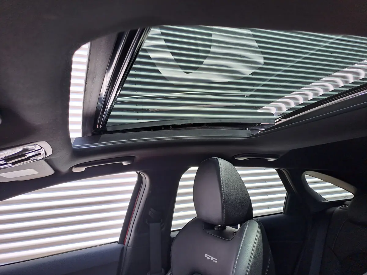 1.0 T-GDI GT-Line | Navigatie | Elektr. schuif/kanteldak | Camera | Apple Carplay/Android Auto Stoel en stuur verwarming | Sensoren