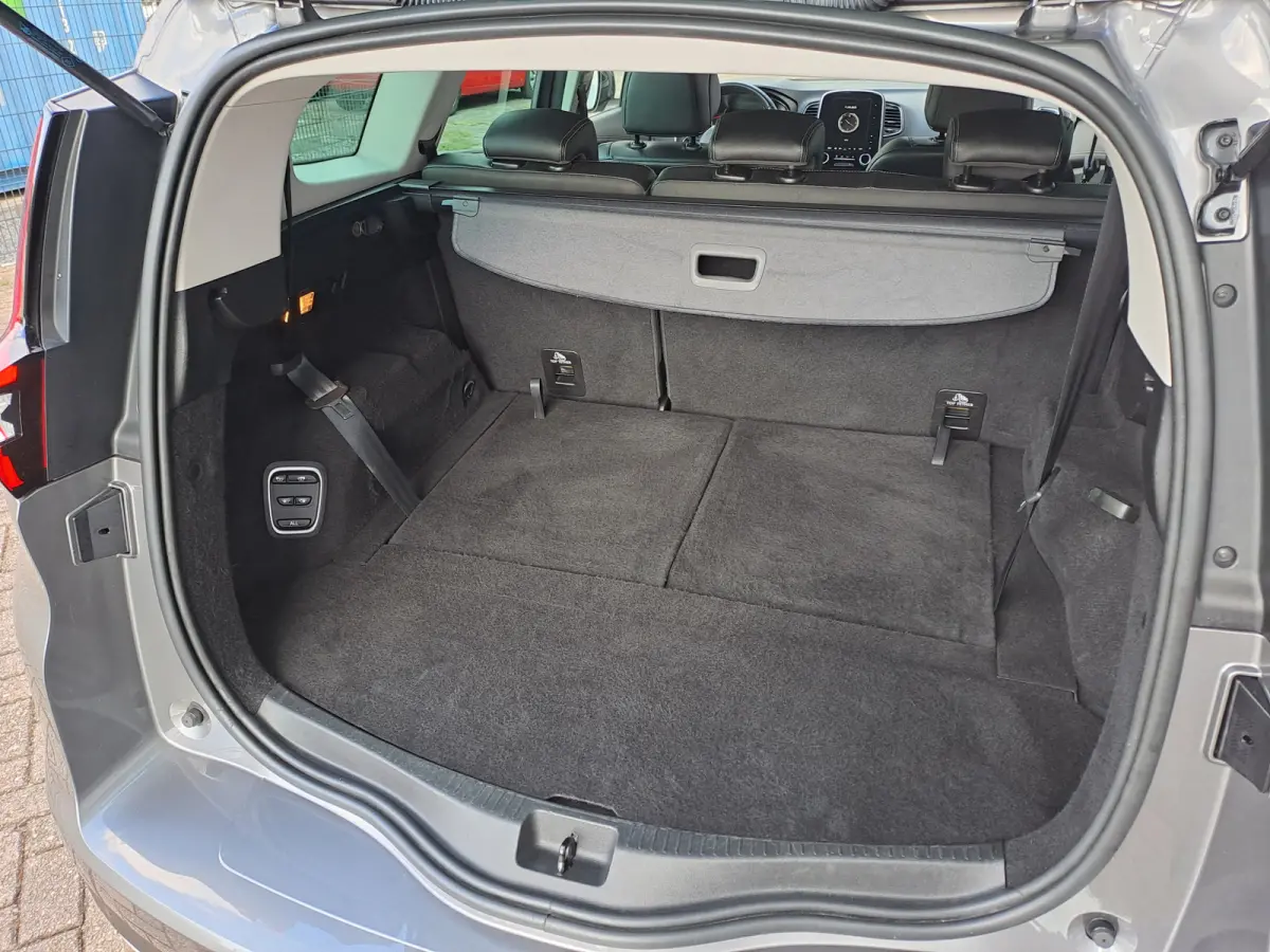 1.3 TCe Techno 7p. | Navigatie | Camera | Apple Carplay/Android Auto | Cruise | 7 zitter / persoons
