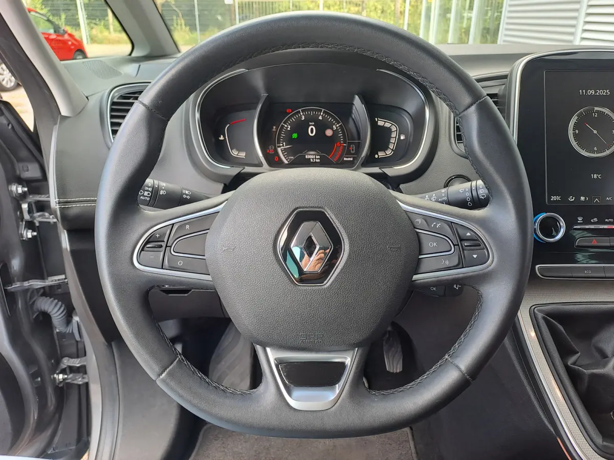 1.3 TCe Techno 7p. | Navigatie | Camera | Apple Carplay/Android Auto | Cruise | 7 zitter / persoons