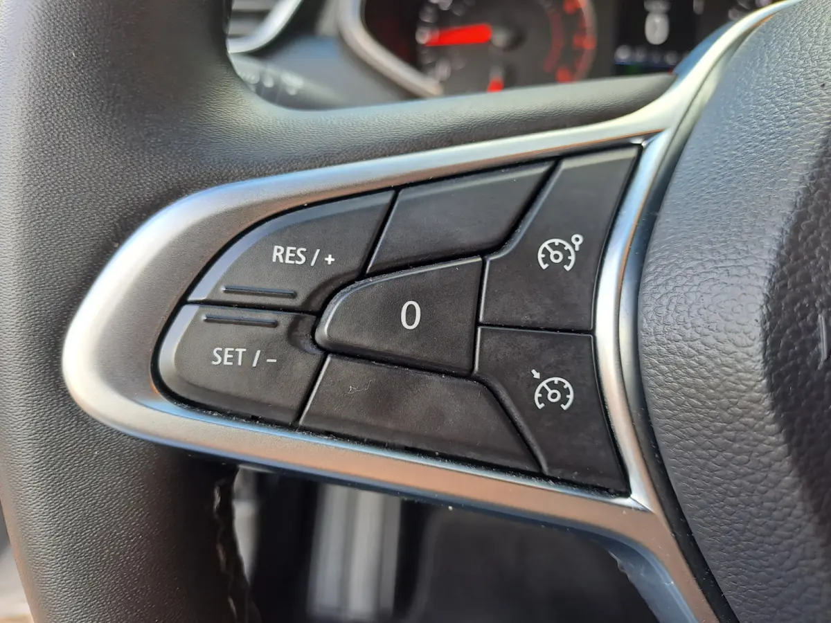 1.0 TCe 90 Equilibre | Navi | Cruise | Apple Carplay/Android Auto