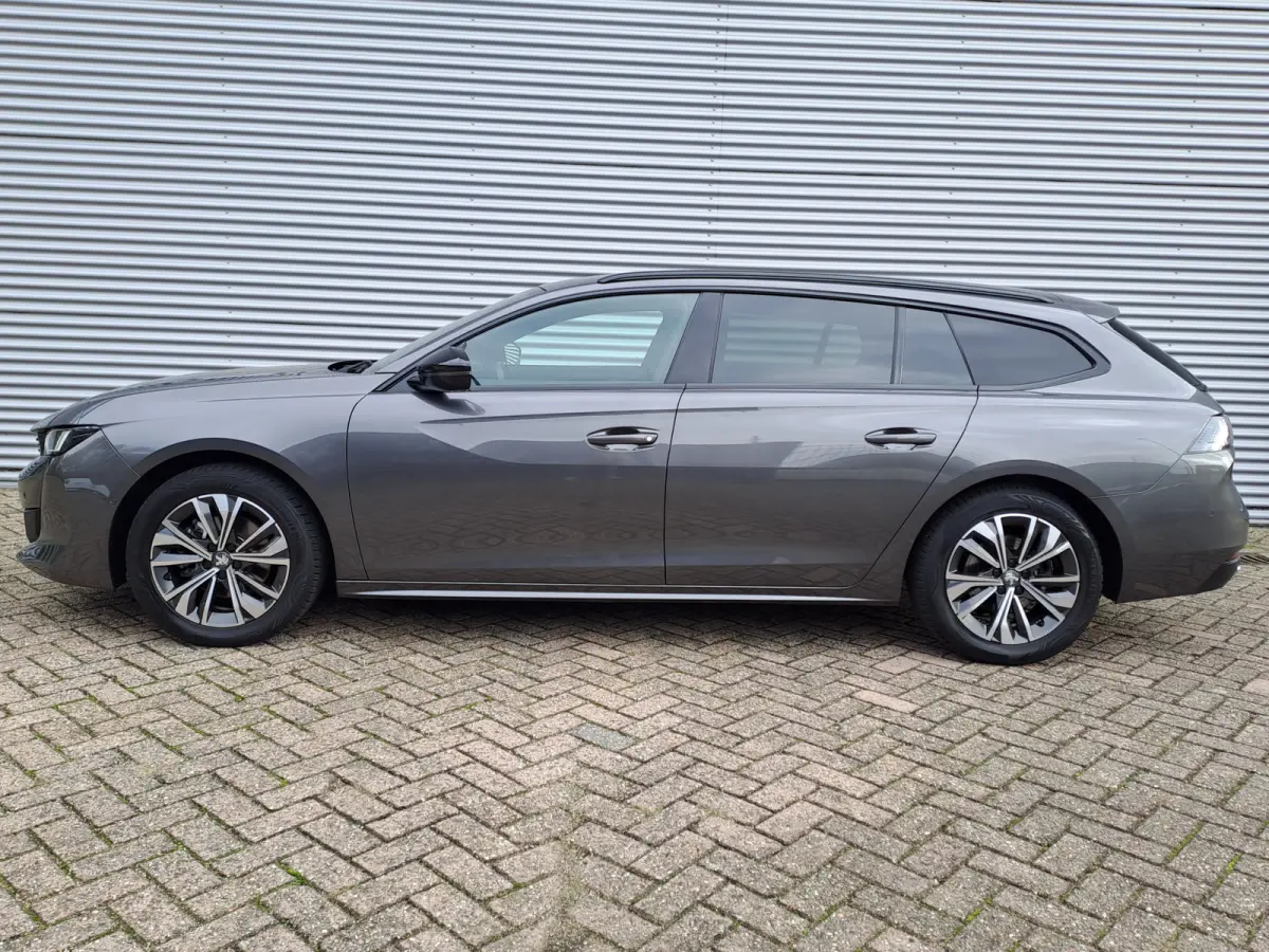 1.2 PureTech Allure Pack Business AUTOMAAT | Navigatie | Adaptieve Cruise | Climate | Sensoren | Rijstrooksensor met correctie | Apple Carplay/Android Auto | Dode hoek detector