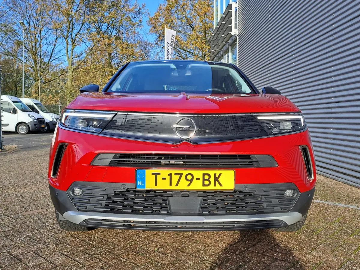 1.2 Turbo Elegance | Navi | Camera | LM Velgen | Cruise | Apple Carplay/Android Auto | Voorstoelen Verw. | Stuur Verw.