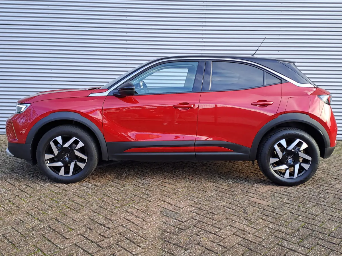1.2 Turbo Elegance | Navi | Camera | LM Velgen | Cruise | Apple Carplay/Android Auto | Voorstoelen Verw. | Stuur Verw.