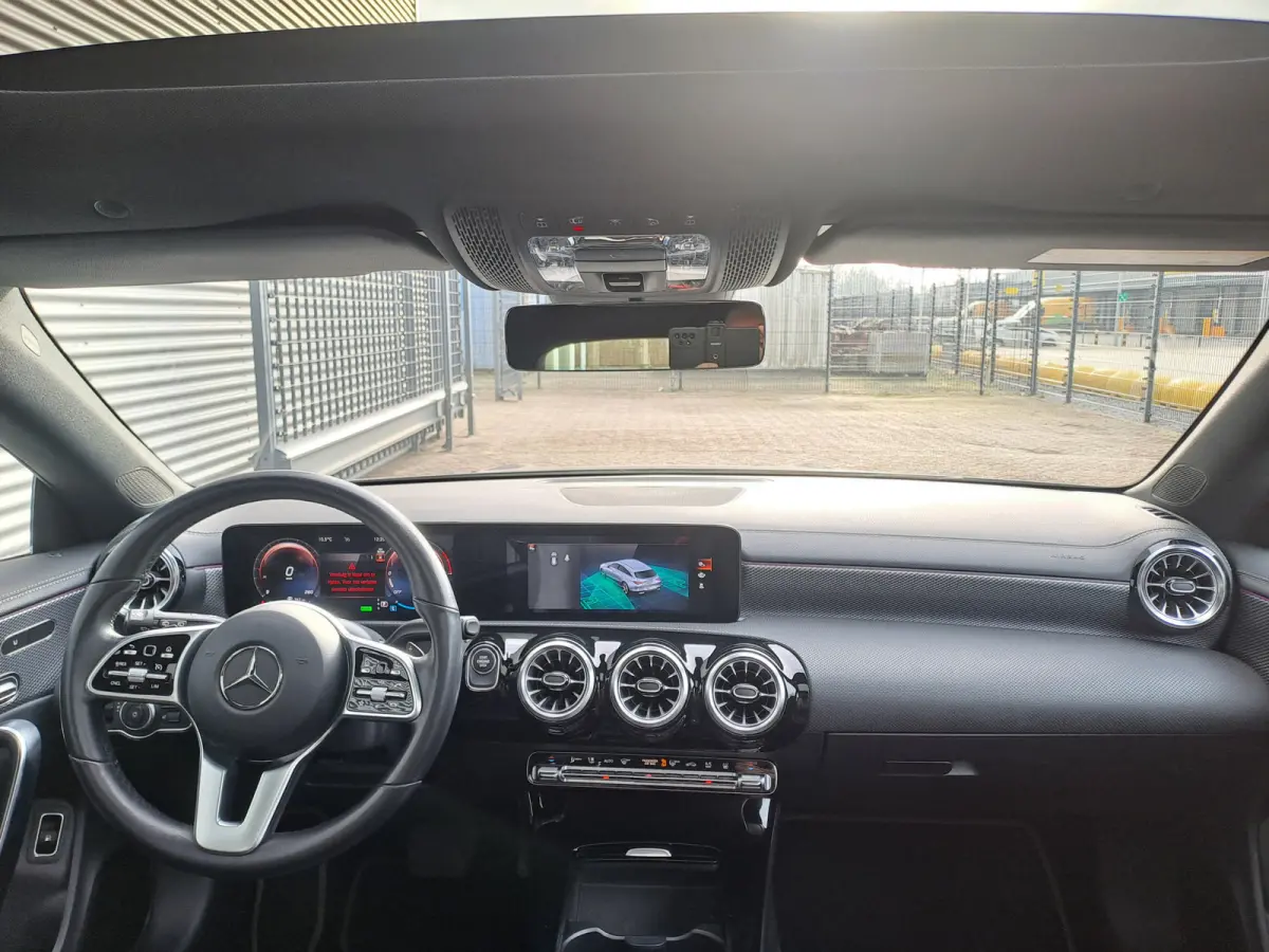 250 e Business Solution AMG Limited PHEV | AUTOMAAT | Navigatie | Panorama dak | Stoelverwarming