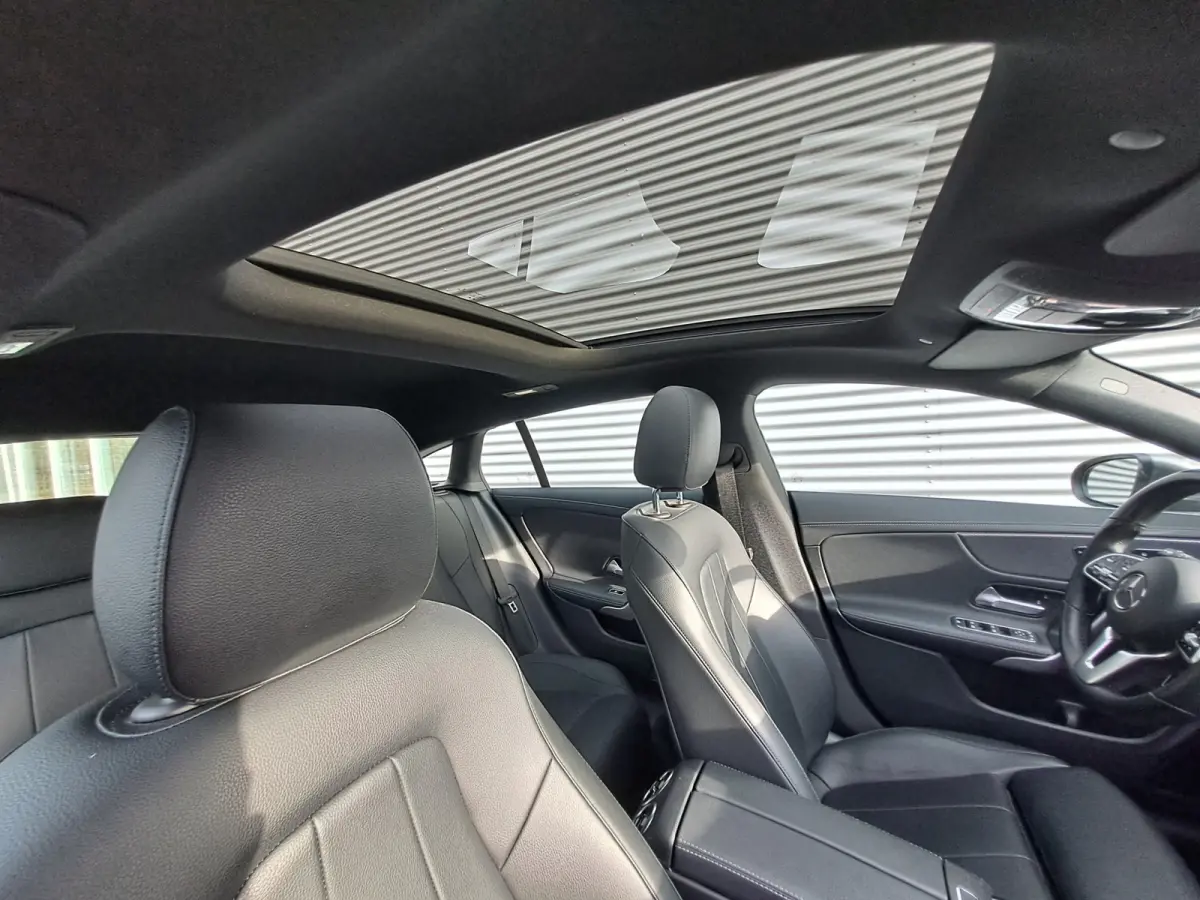 250 e Business Solution AMG Limited PHEV | AUTOMAAT | Navigatie | Panorama dak | Stoelverwarming