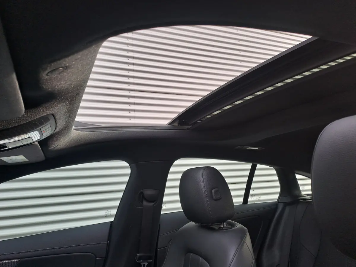250 e Business Solution AMG Limited PHEV | AUTOMAAT | Navigatie | Panorama dak | Stoelverwarming