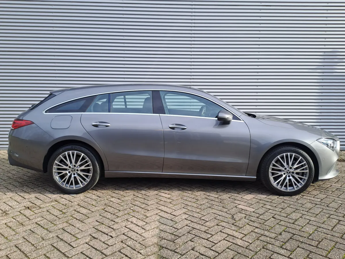 250 e Business Solution AMG Limited PHEV | AUTOMAAT | Navigatie | Panorama dak | Stoelverwarming