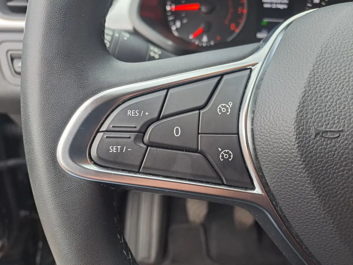 1.0 TCe 90 Zen Apple Carplay/Android Auto | Navi | Camera | PDC