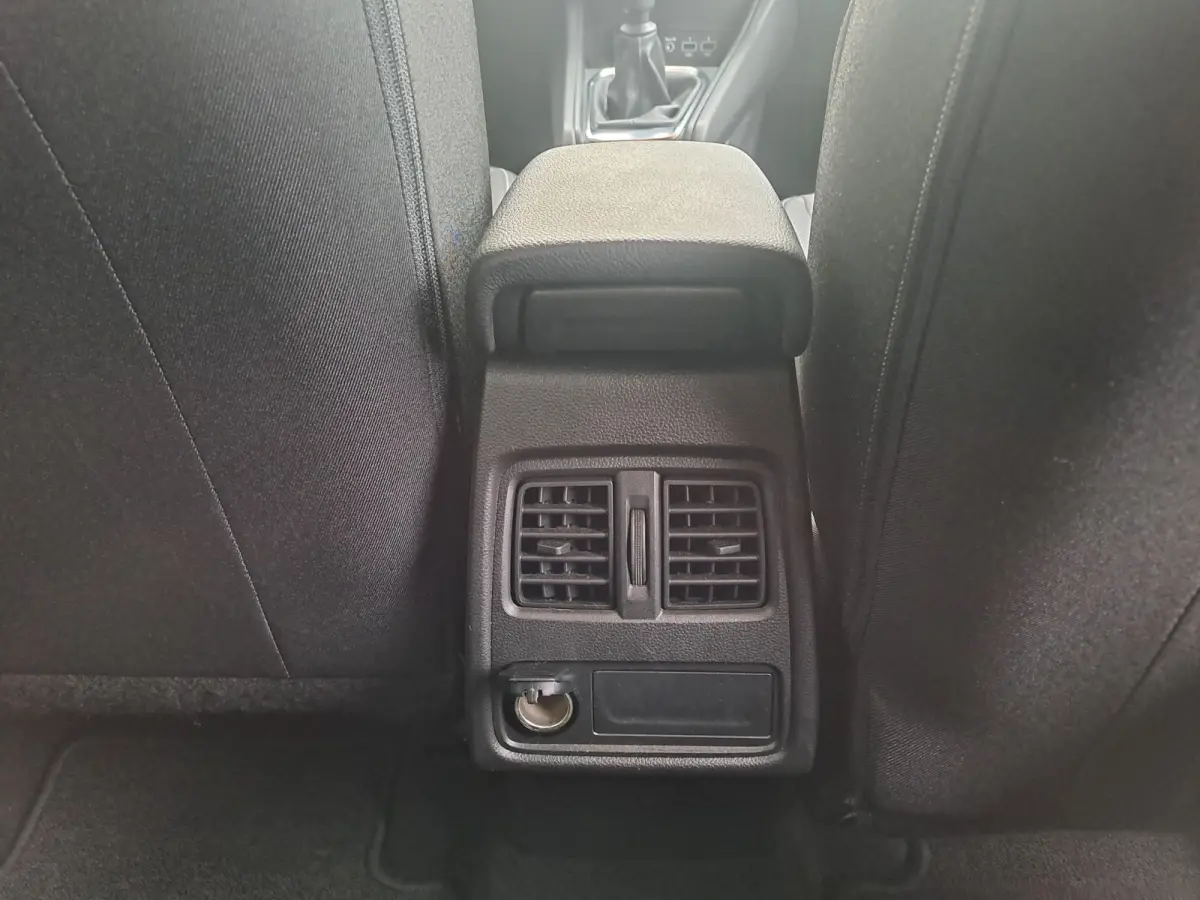 1.0 TCe 90 Zen Apple Carplay/Android Auto | Navi | Camera | PDC