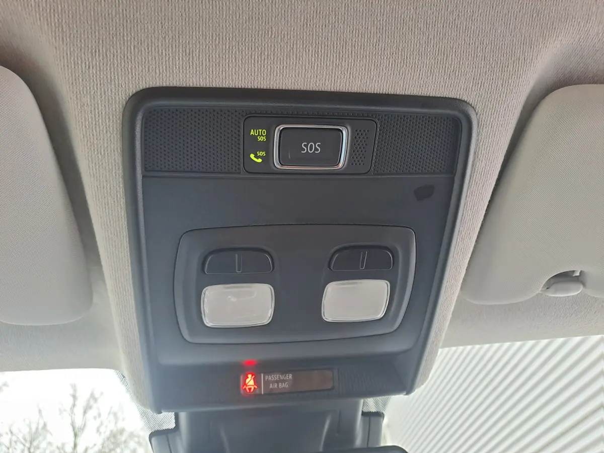 1.0 TCe 90 Zen Apple Carplay/Android Auto | Navi | Camera | PDC