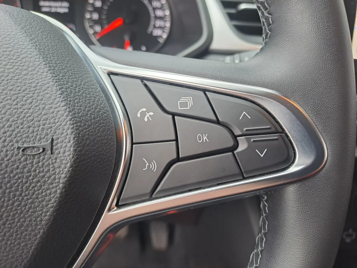 1.0 TCe 90 Zen Apple Carplay/Android Auto | Navi | Camera | PDC