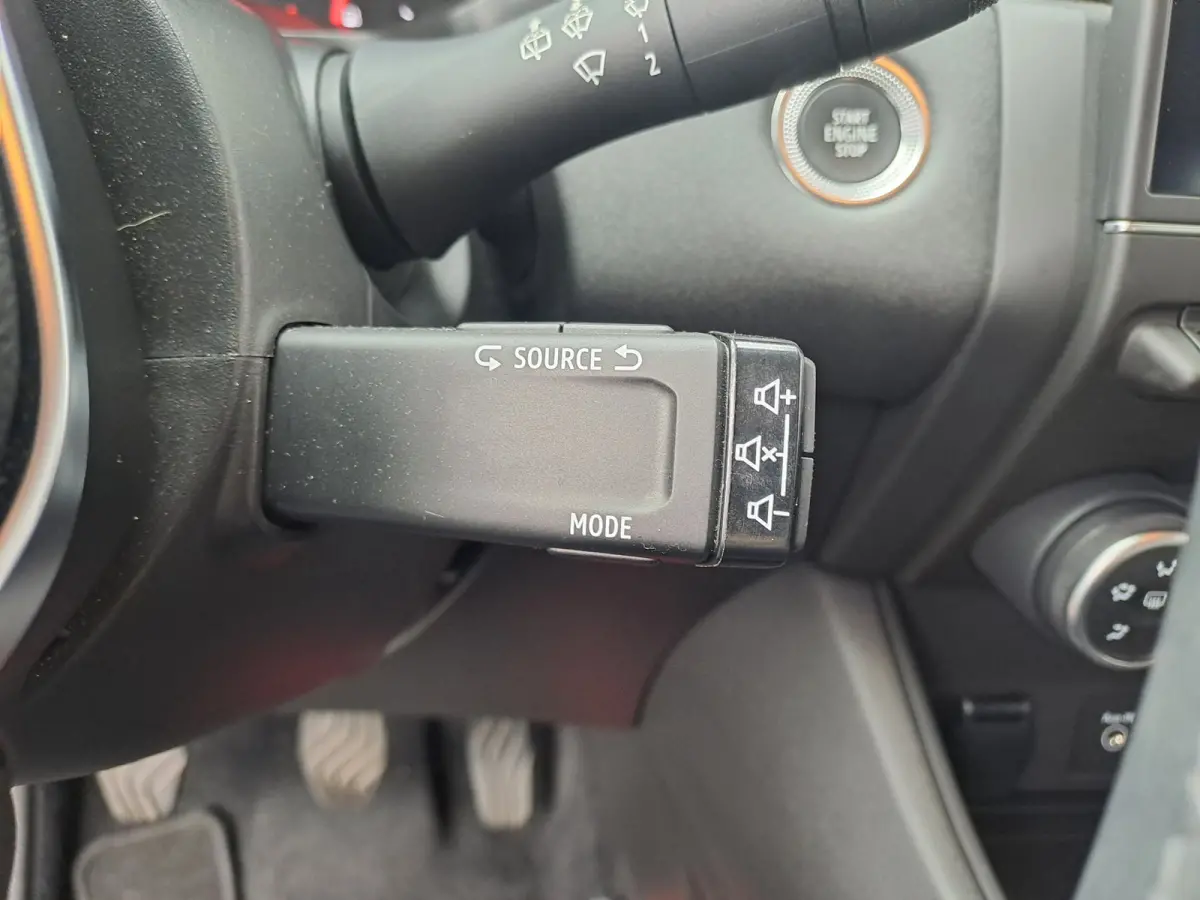 1.0 TCe 90 Zen Apple Carplay/Android Auto | Navi | Camera | PDC