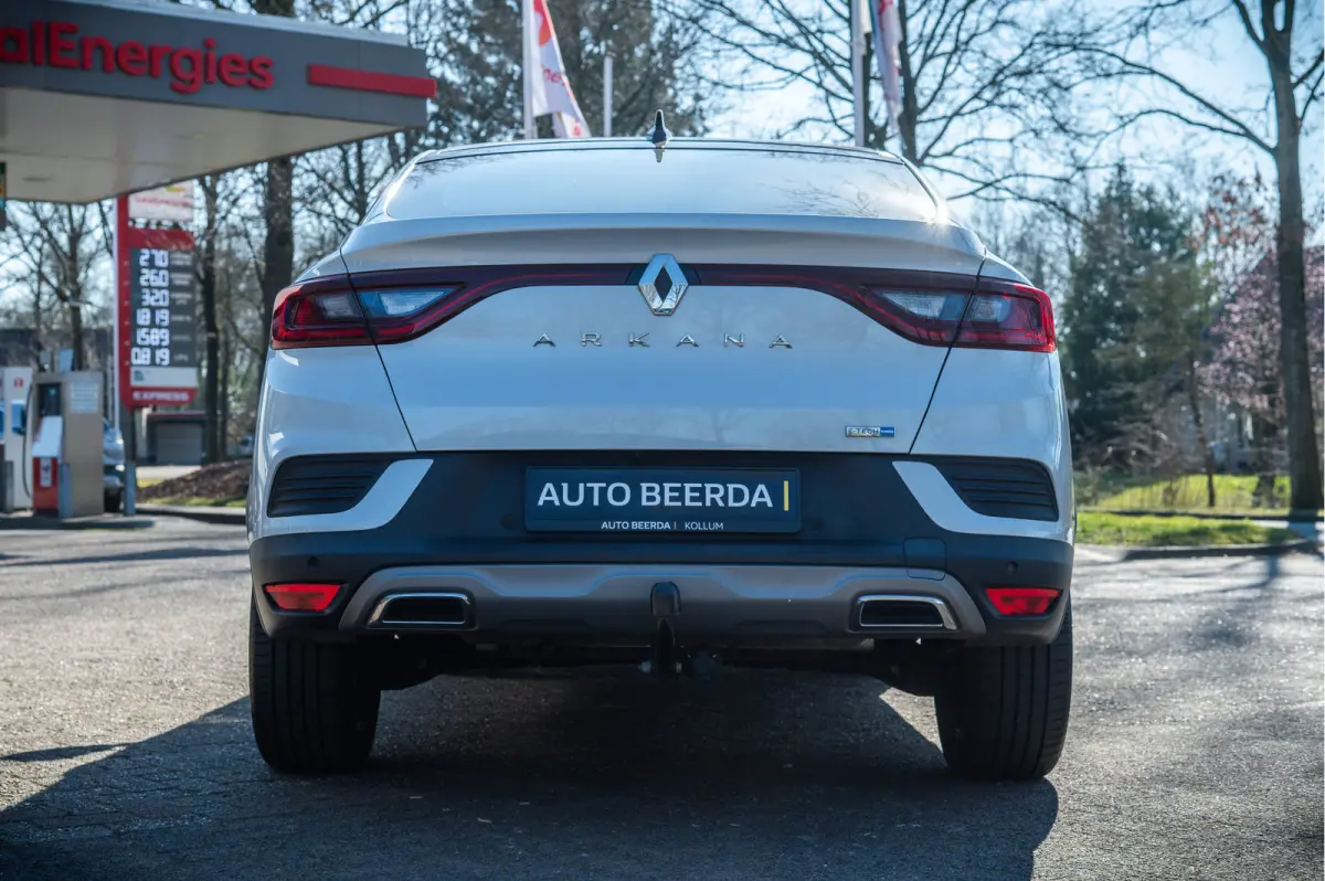 E-Tech hybrid 145 techno | Trekhaak | Fabrieksgarantie tot 3-2028 max. 100.000km
