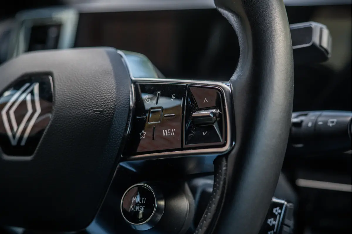 E-Tech full hybrid 200 techno | Fabrieksgarantie tot 10-2028 of max. 100.000km
