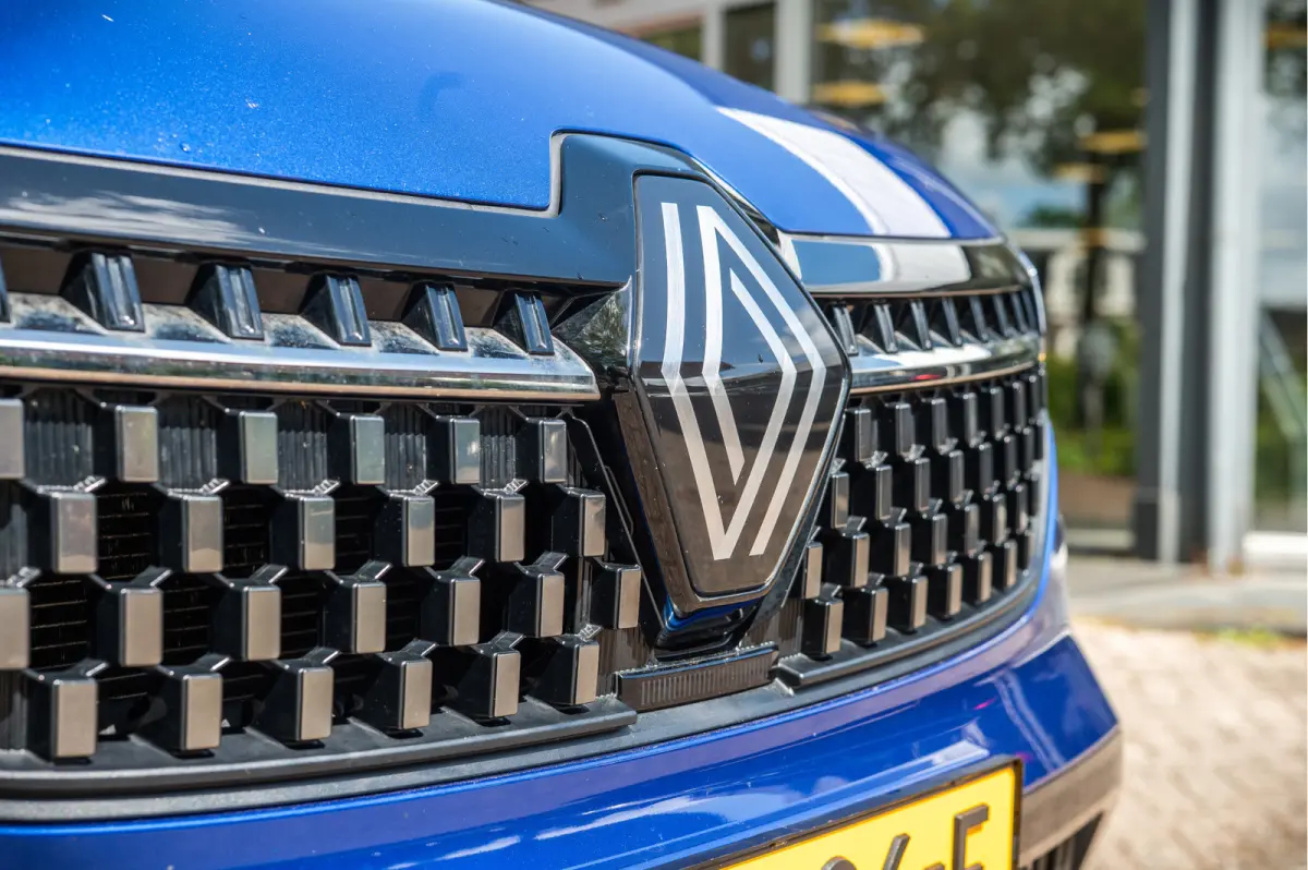 E-Tech full hybrid 200 techno | Fabrieksgarantie tot 10-2028 of max. 100.000km