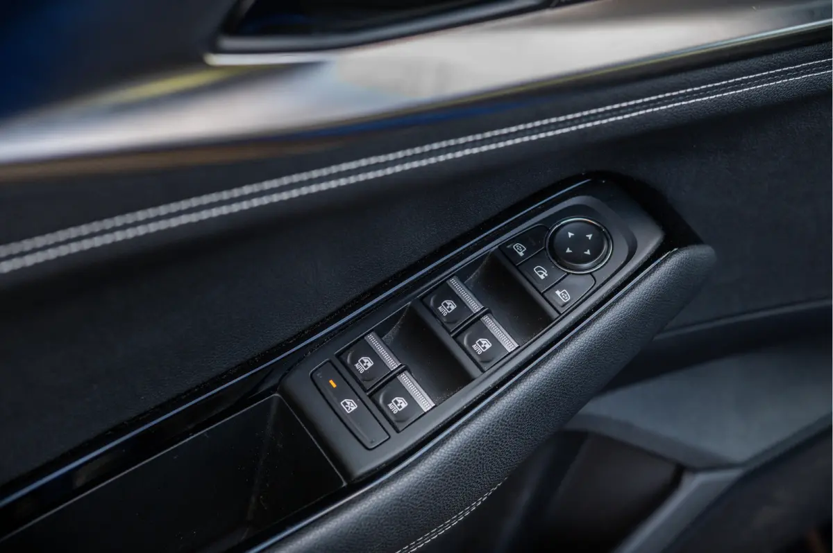 E-Tech full hybrid 200 techno | Fabrieksgarantie tot 10-2028 of max. 100.000km