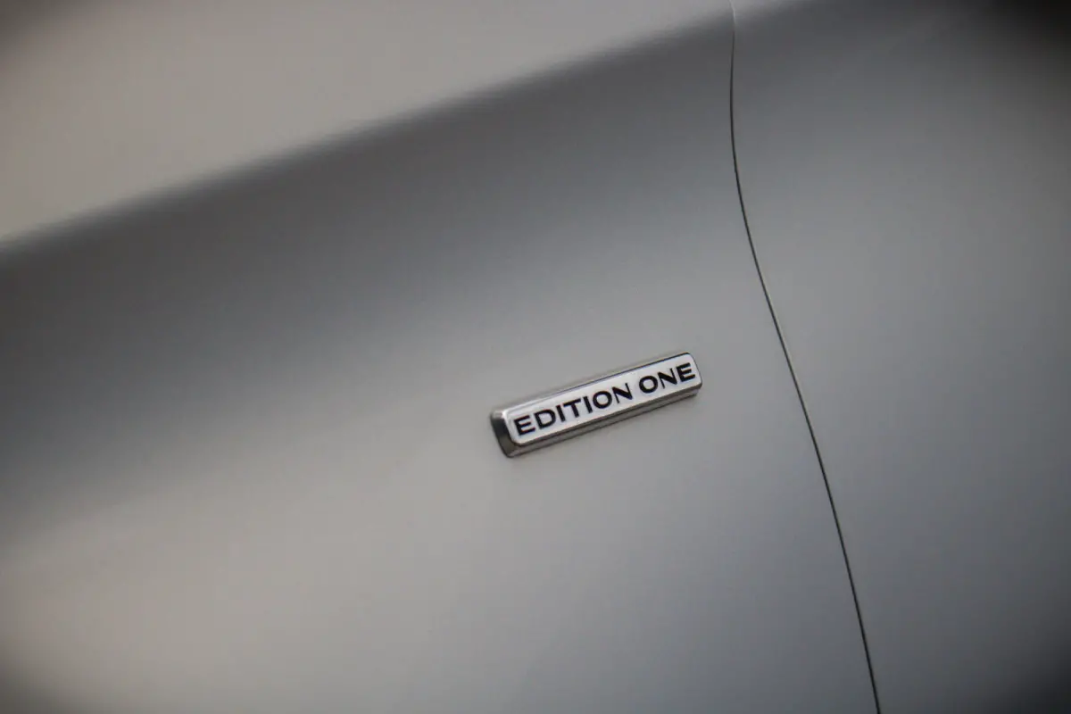 R90 Edition One 41 kWh | Huuraccu | Bose | Achteruitrijcamera