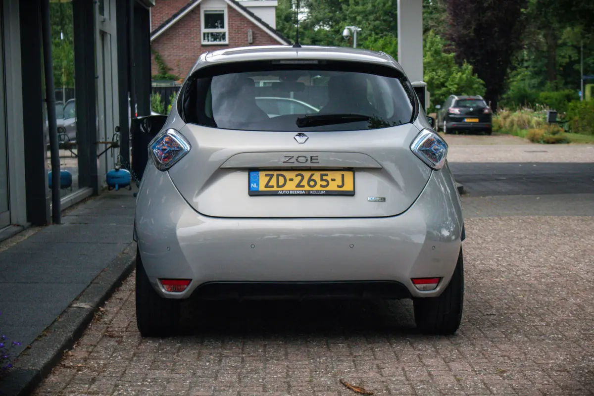 R90 Edition One 41 kWh | Huuraccu | Bose | Achteruitrijcamera