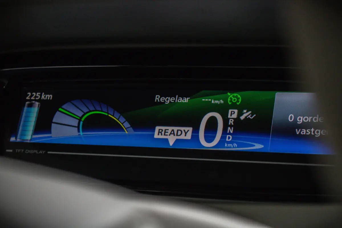 R90 Edition One 41 kWh | Huuraccu | Bose | Achteruitrijcamera