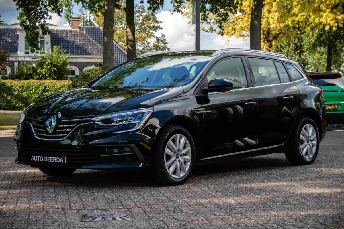 Estate Plug-In Hybrid 160 Zen | Fabrieksgarantie tot 08-2026 max. 100.000km