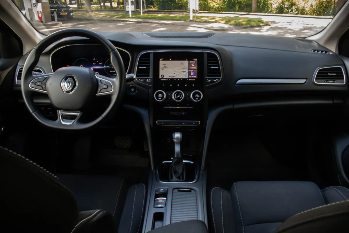 Estate Plug-In Hybrid 160 Zen | Fabrieksgarantie tot 08-2026 max. 100.000km