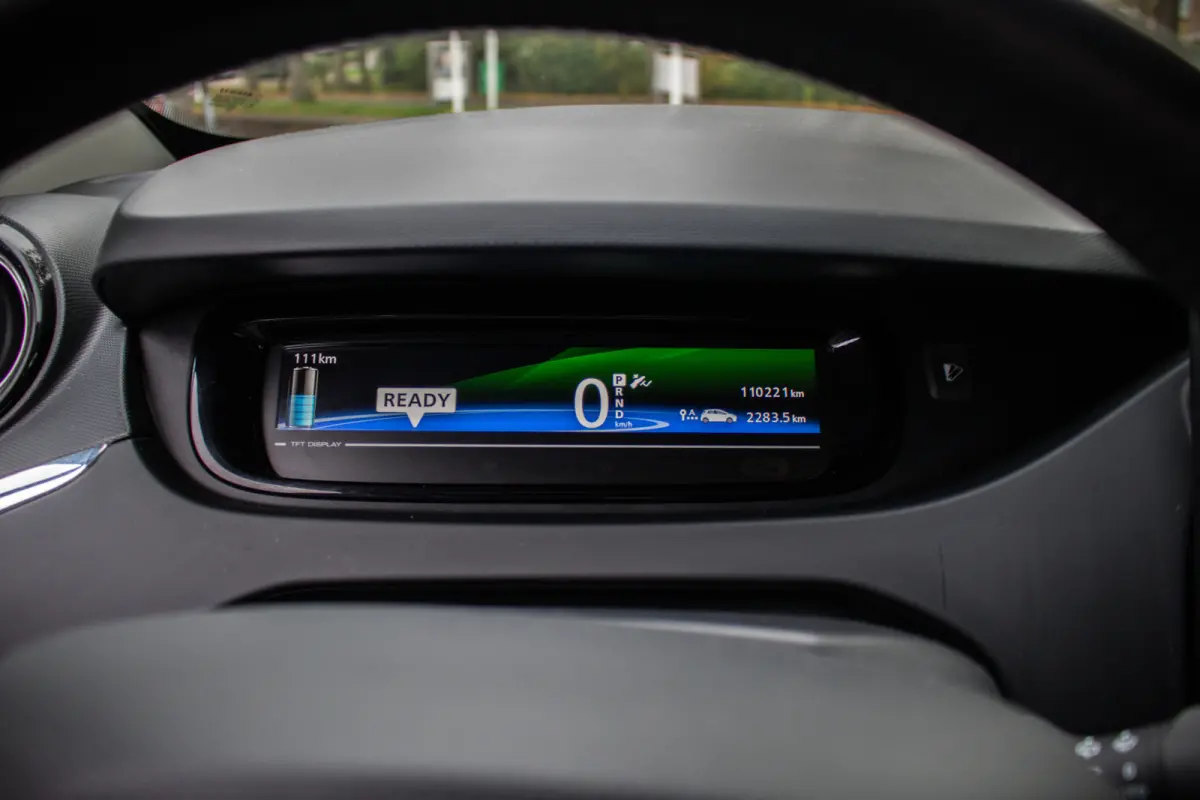 R110 Limited 41 kWh | Huuraccu | Achteruitrijcamera