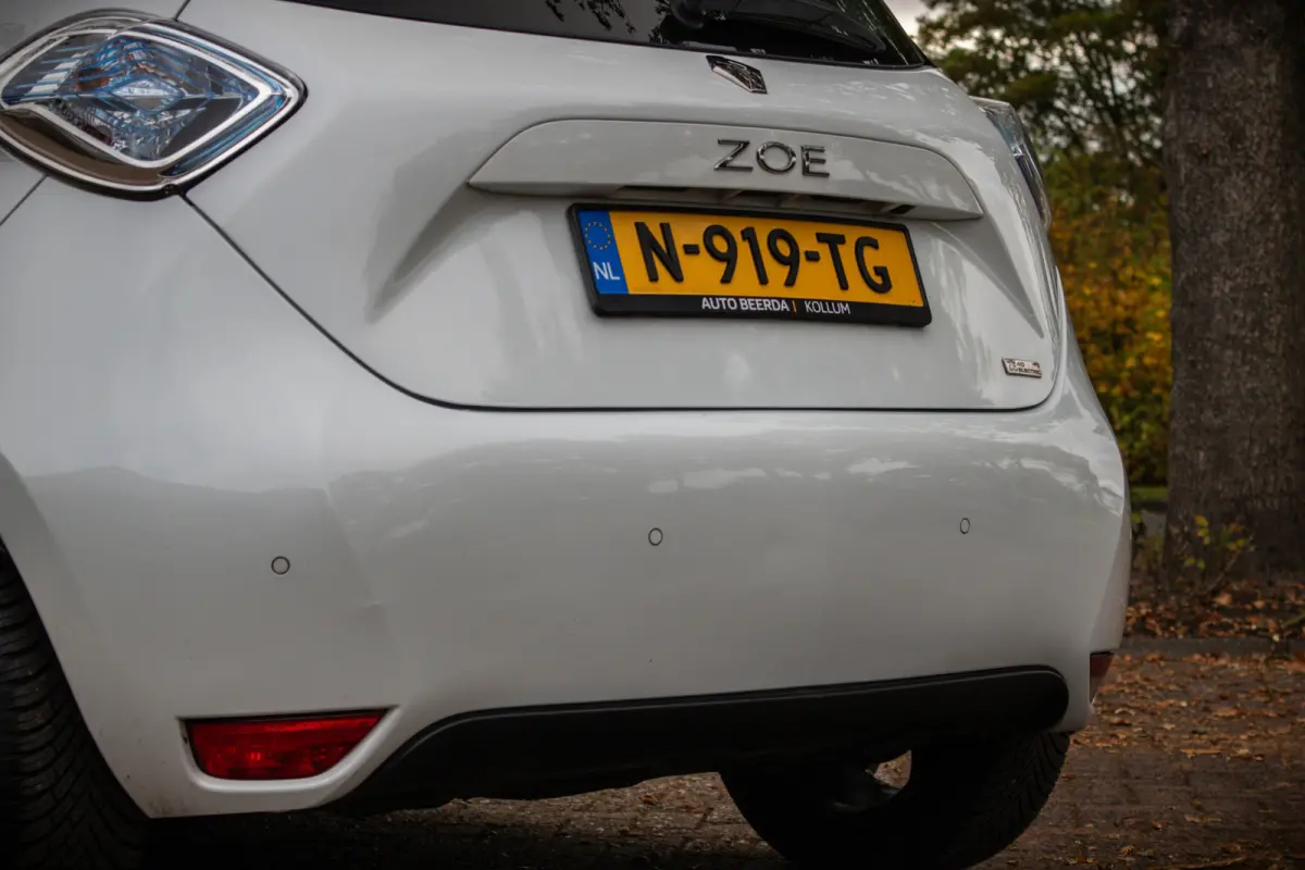 R110 Limited 41 kWh | Huuraccu | Achteruitrijcamera