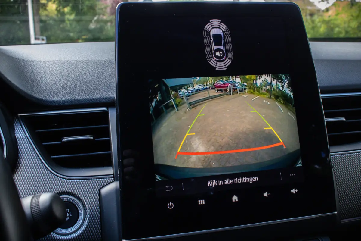 mild hybrid 140 EDC techno | Stoel- en stuurwiel verwarming | Achteruitrijcamera | Adaptieve cruise control |