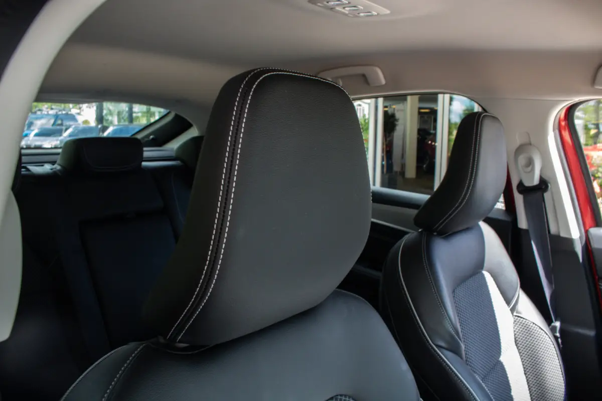 mild hybrid 140 EDC techno | Stoel- en stuurwiel verwarming | Achteruitrijcamera | Adaptieve cruise control |