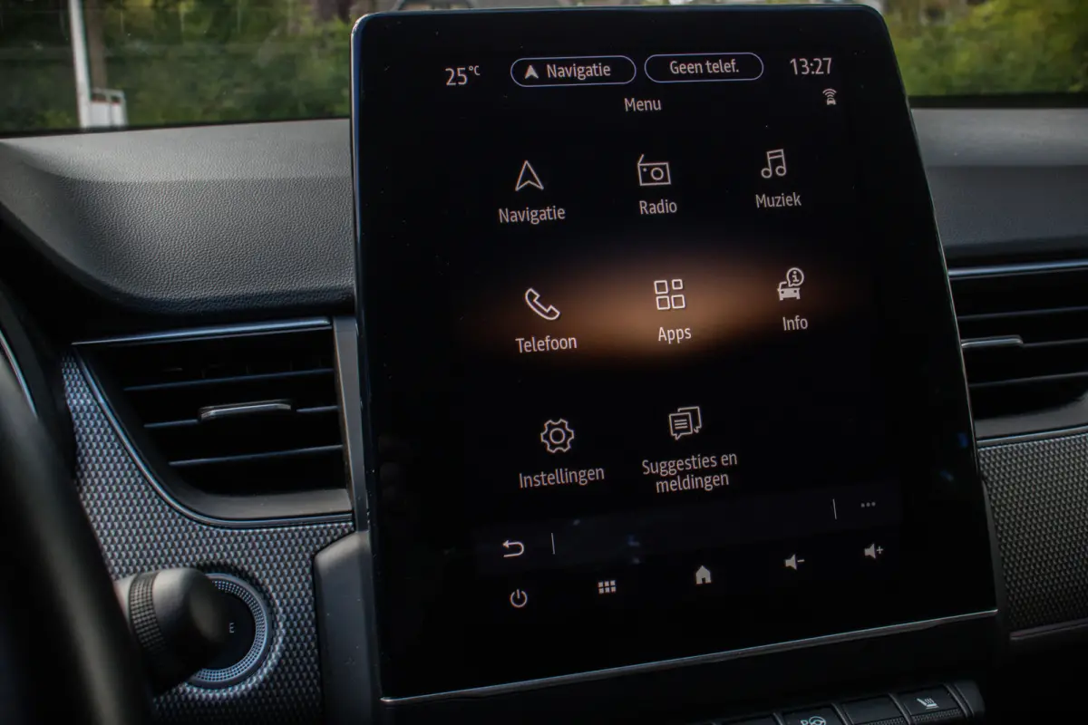 mild hybrid 140 EDC techno | Stoel- en stuurwiel verwarming | Achteruitrijcamera | Adaptieve cruise control |
