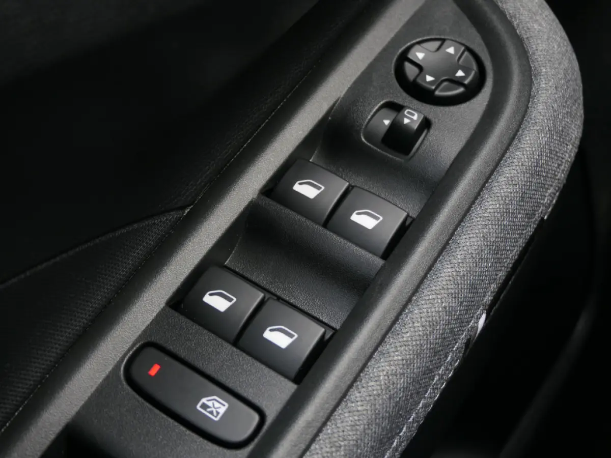 1.2 Turbo 145pk Hybrid GS Automaat | Camera | Apple Carplay | LMV 17''