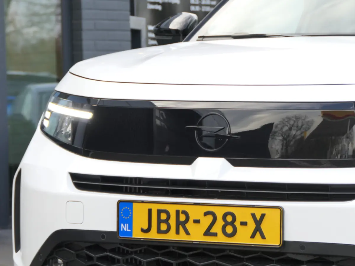 1.2 Turbo 145pk Hybrid GS Automaat | Camera | Apple Carplay | LMV 17''