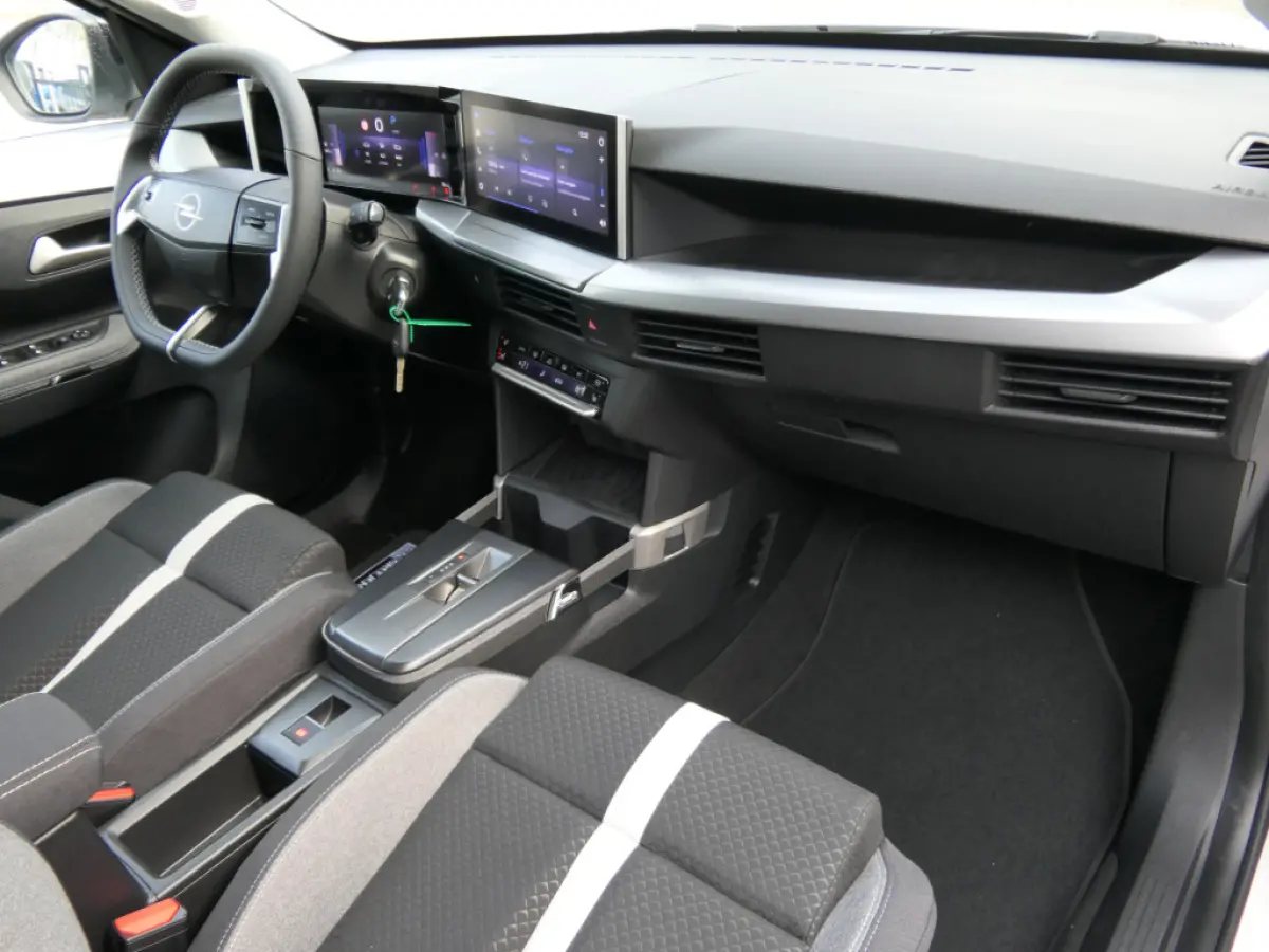 1.2 Turbo 145pk Hybrid GS Automaat | Camera | Apple Carplay | LMV 17''