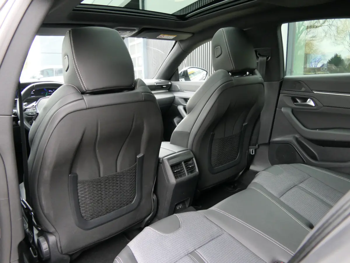 1.6 Turbo Plug in Hybrid Allure | Panoramadak | AGR | 360 graden camera