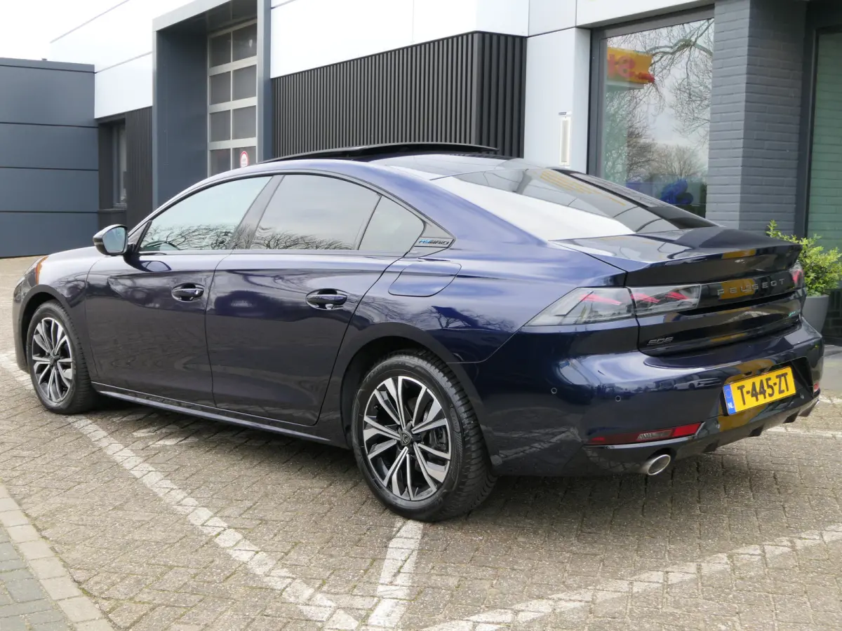 1.6 Turbo Plug in Hybrid Allure | Panoramadak | AGR | 360 graden camera